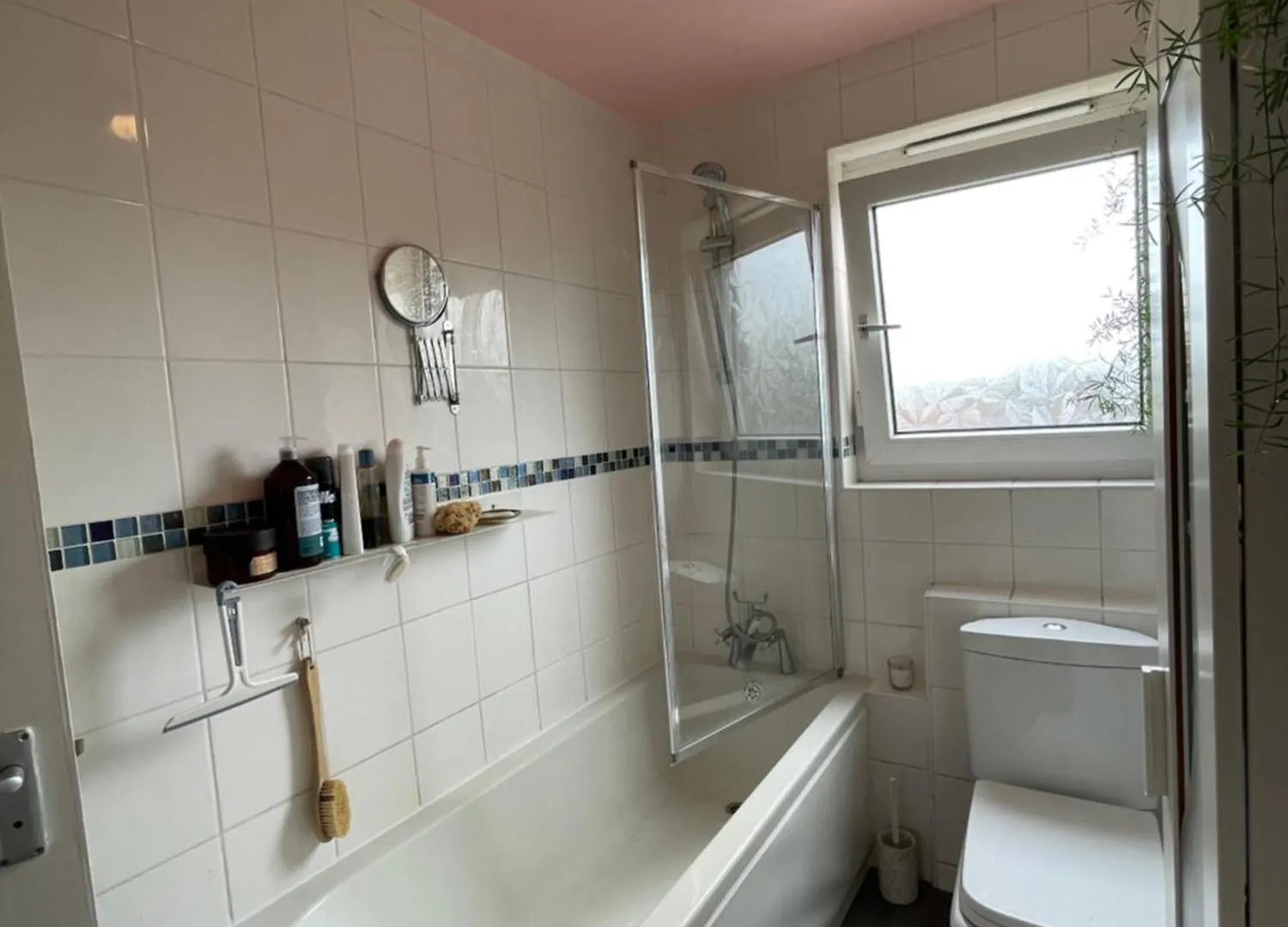 Two Double Bedroom Home In Maryland ロンドン 0*,